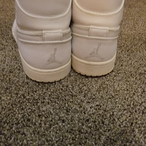 SOLD - Picture 6 of 16